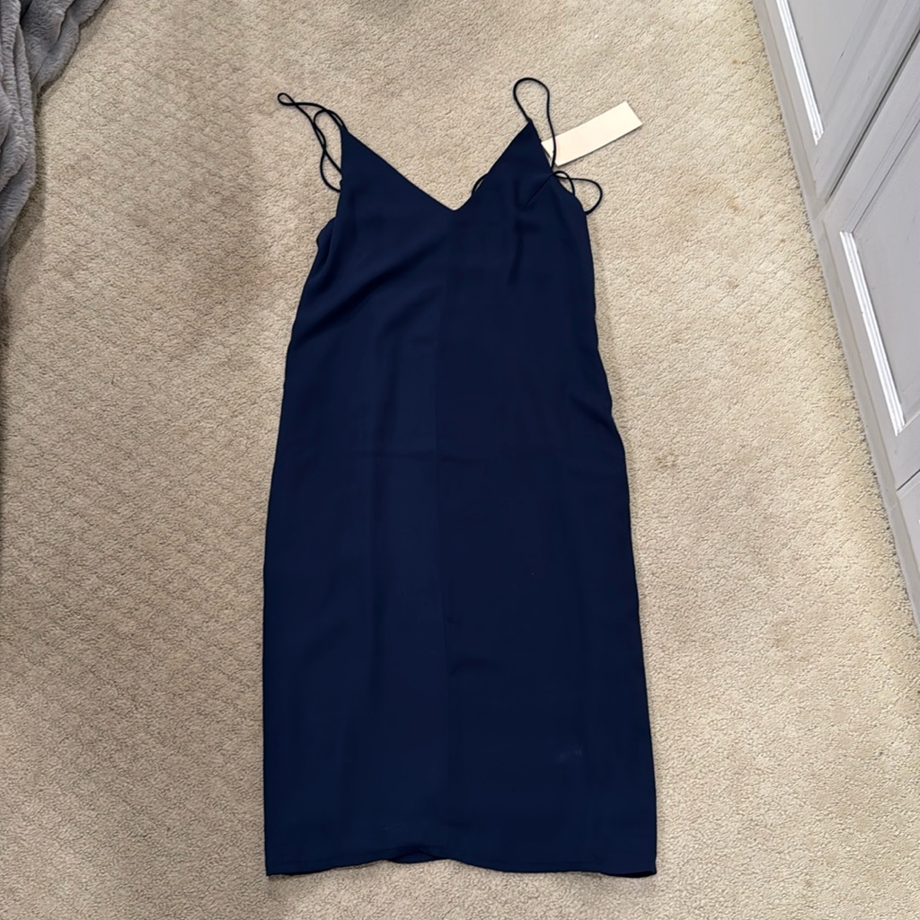 Vivian Chan Dress Dark Blue Size M Never Warn With Tags